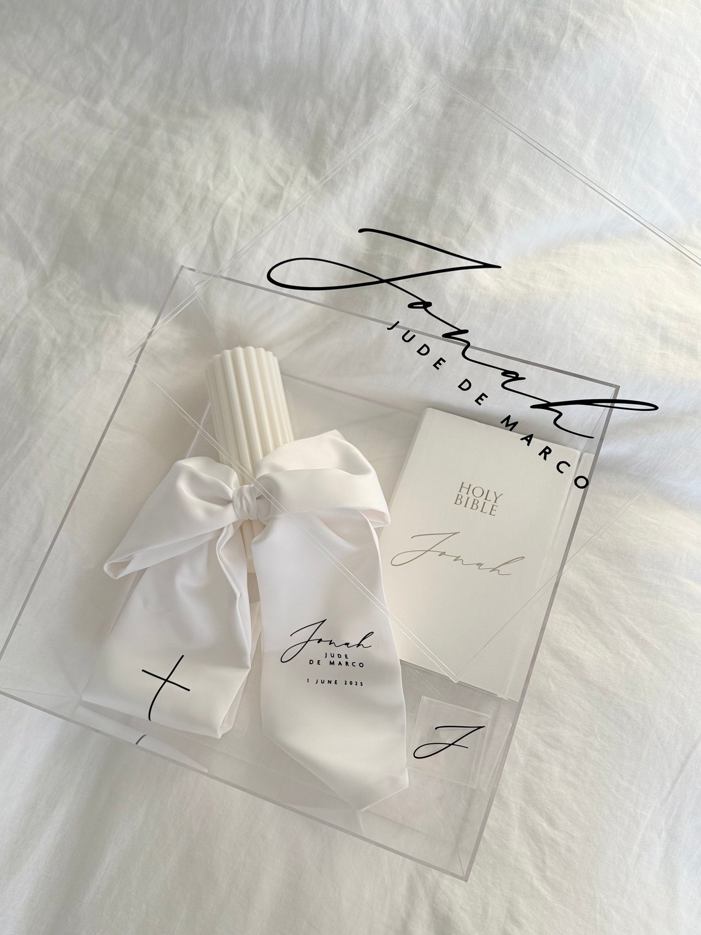 Medium Bow Baptism Candle